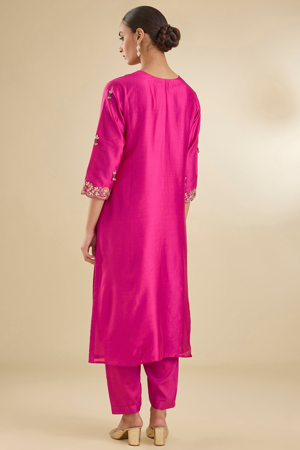 Fuchsia Pink Chanderi Silk Bead & Dabka Embroidered Kurta Set