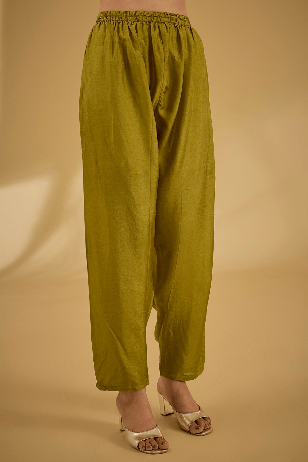 Mehendi Green Bamberg Silk Printed & Thread Embroidered Kurta Set