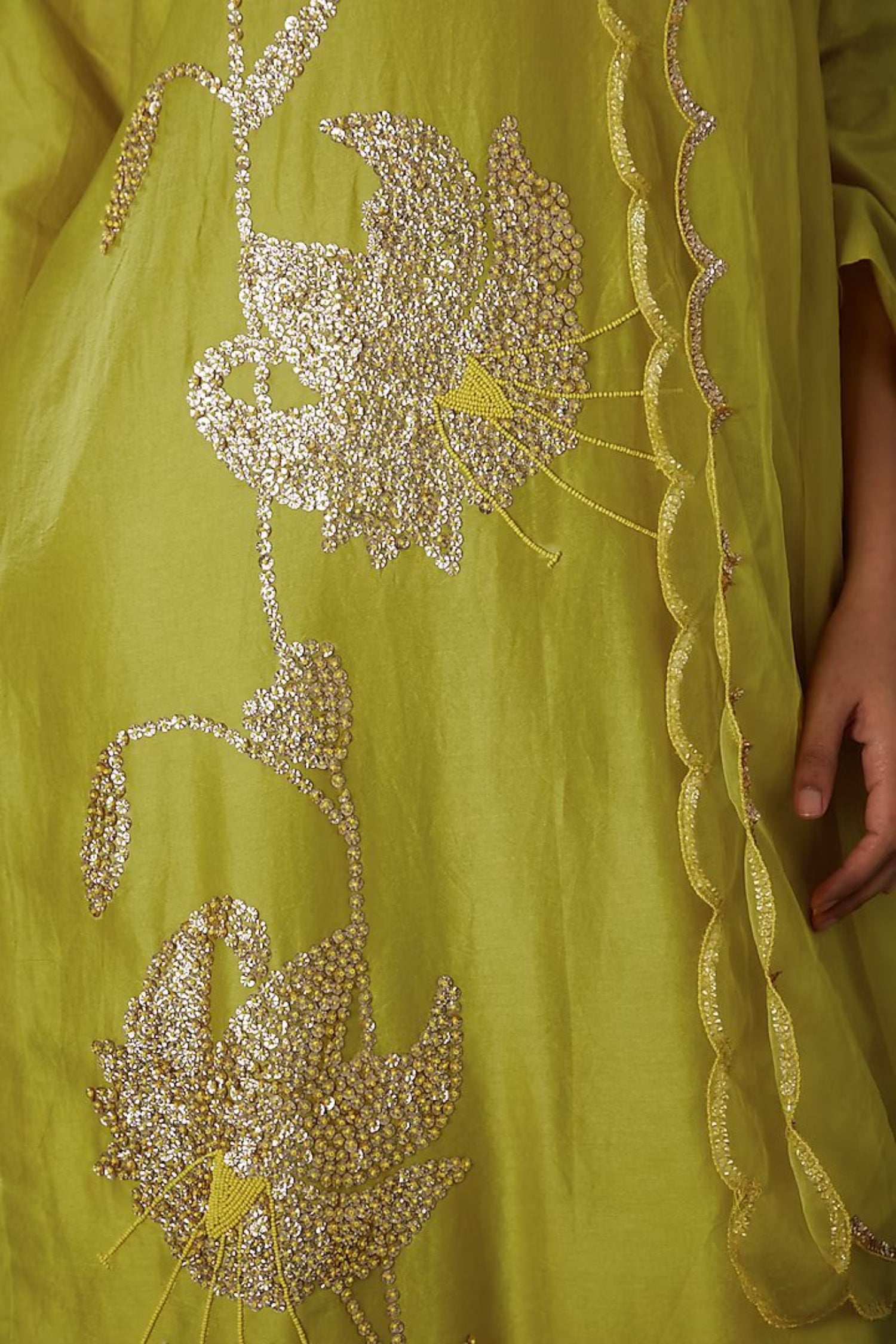 Cotton Chanderi Hand Embroidered Kurta With Pants And Organza Dupatta