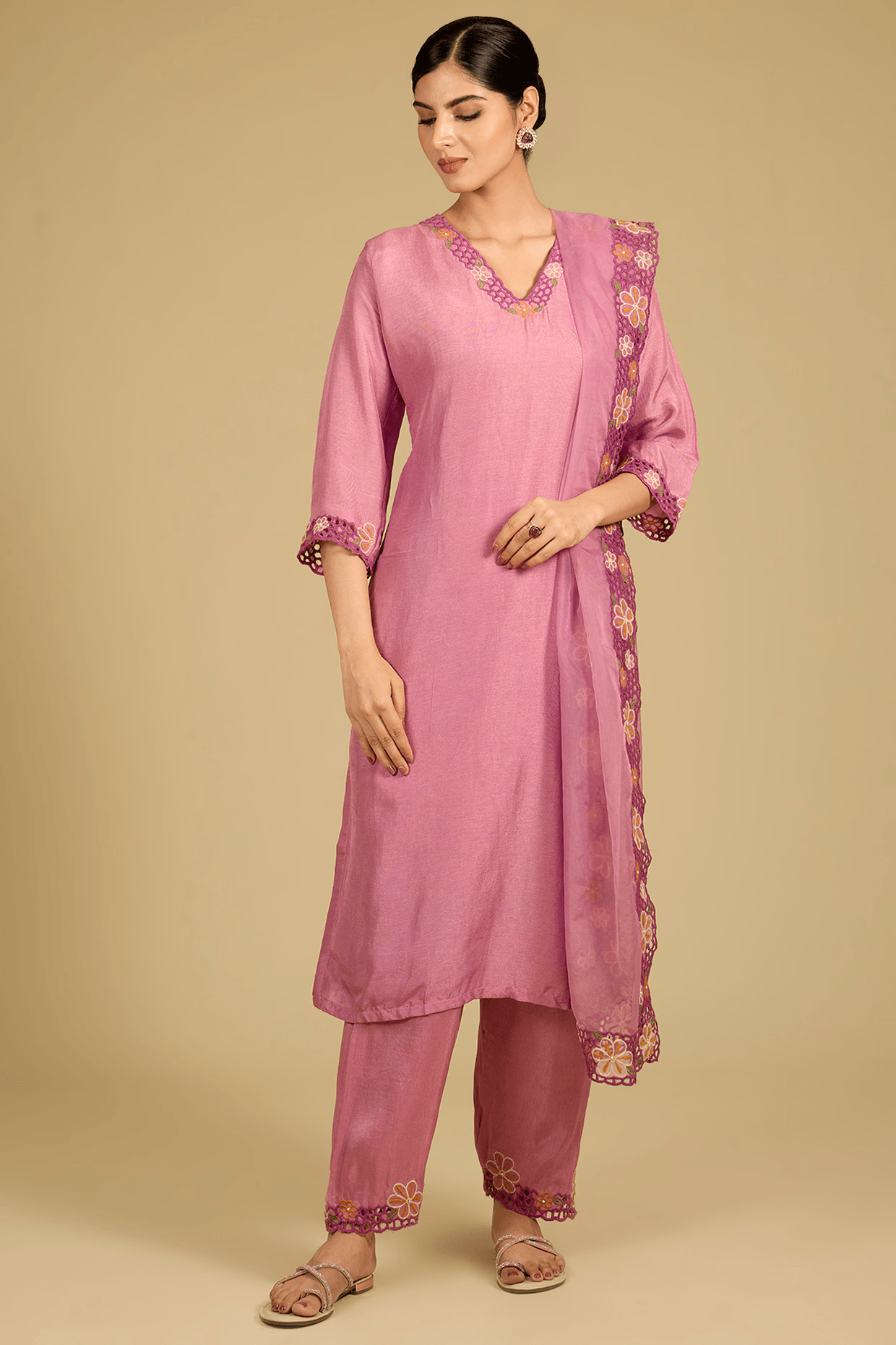 Lavender Pink Cotton Chanderi Thread Work Kurta Set