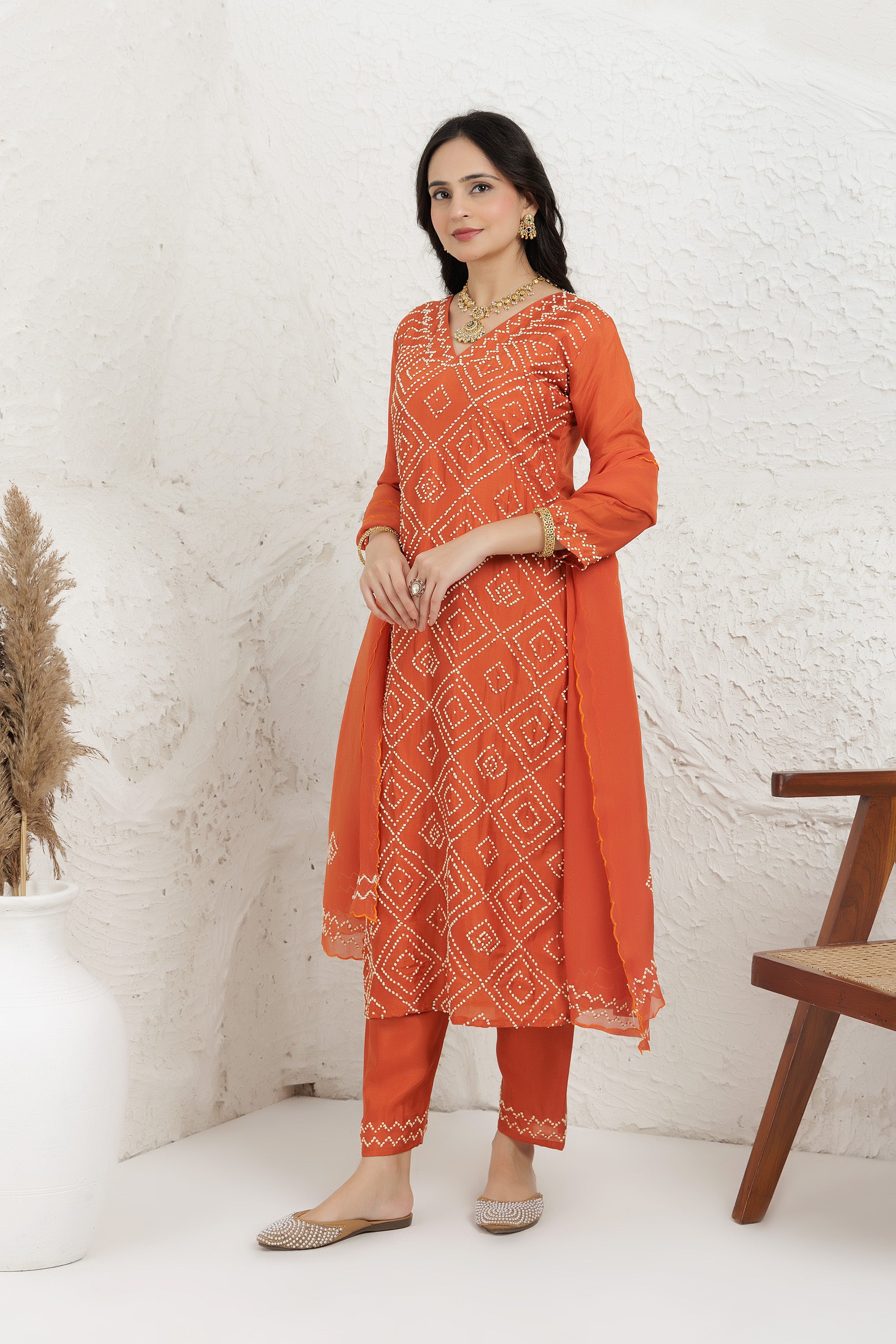 french knot Embroidered Kurta Set