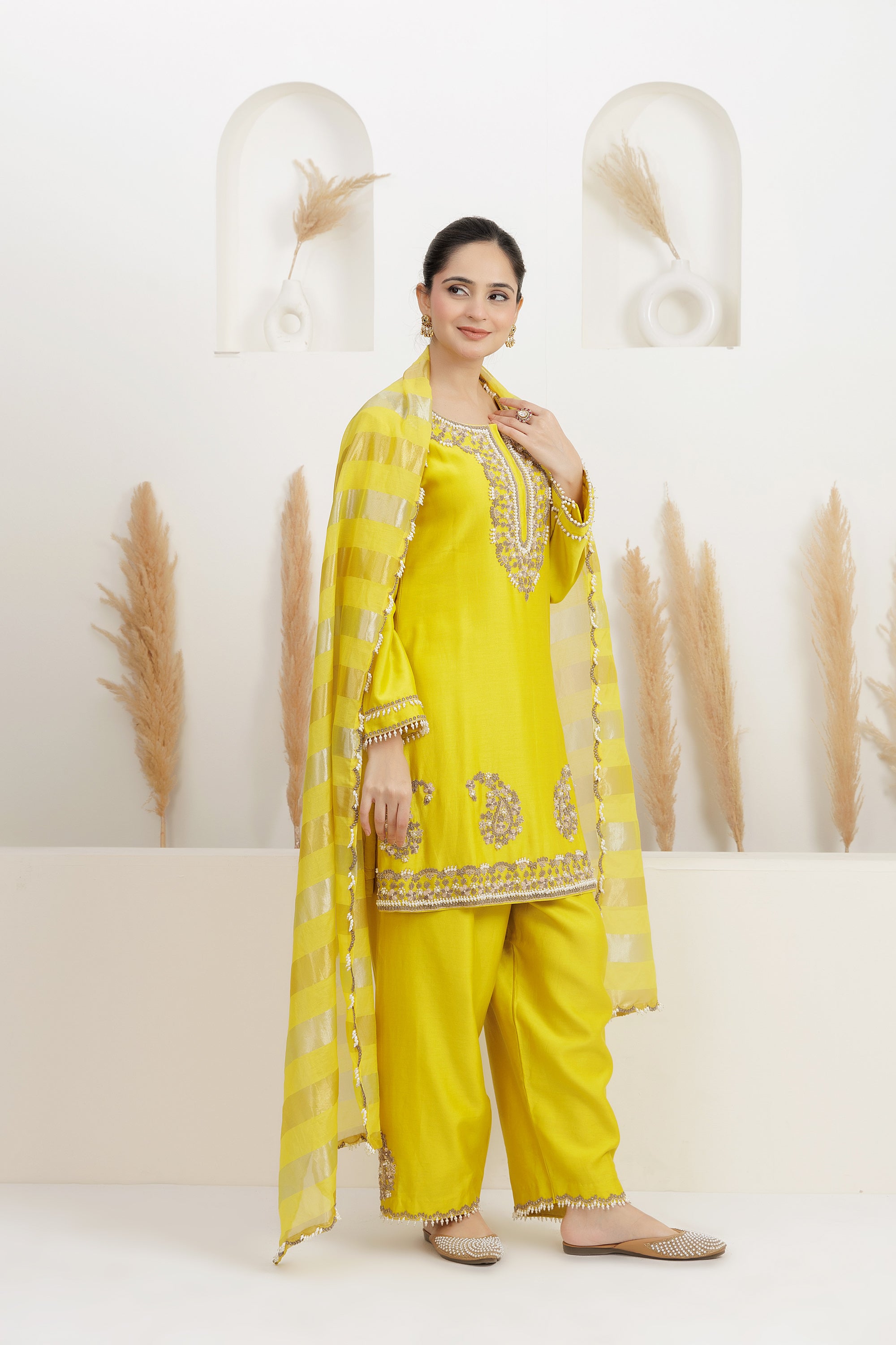 chanderi Silk Embroidered Suit with pants and dupatta Set.